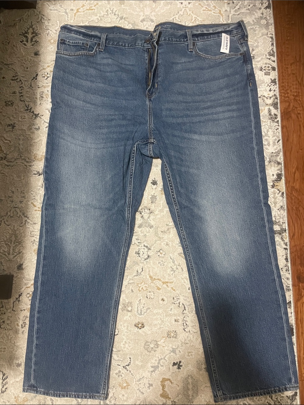 Old Navy Men's Medium Blue Straight Jeans-Slim Taper-Never Worn